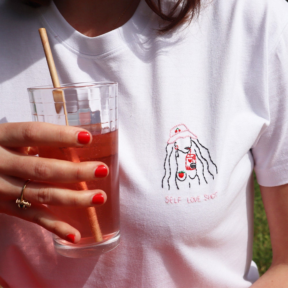 Hand Embroidered Unisexe Cotton T-shirt Self Love Shot
