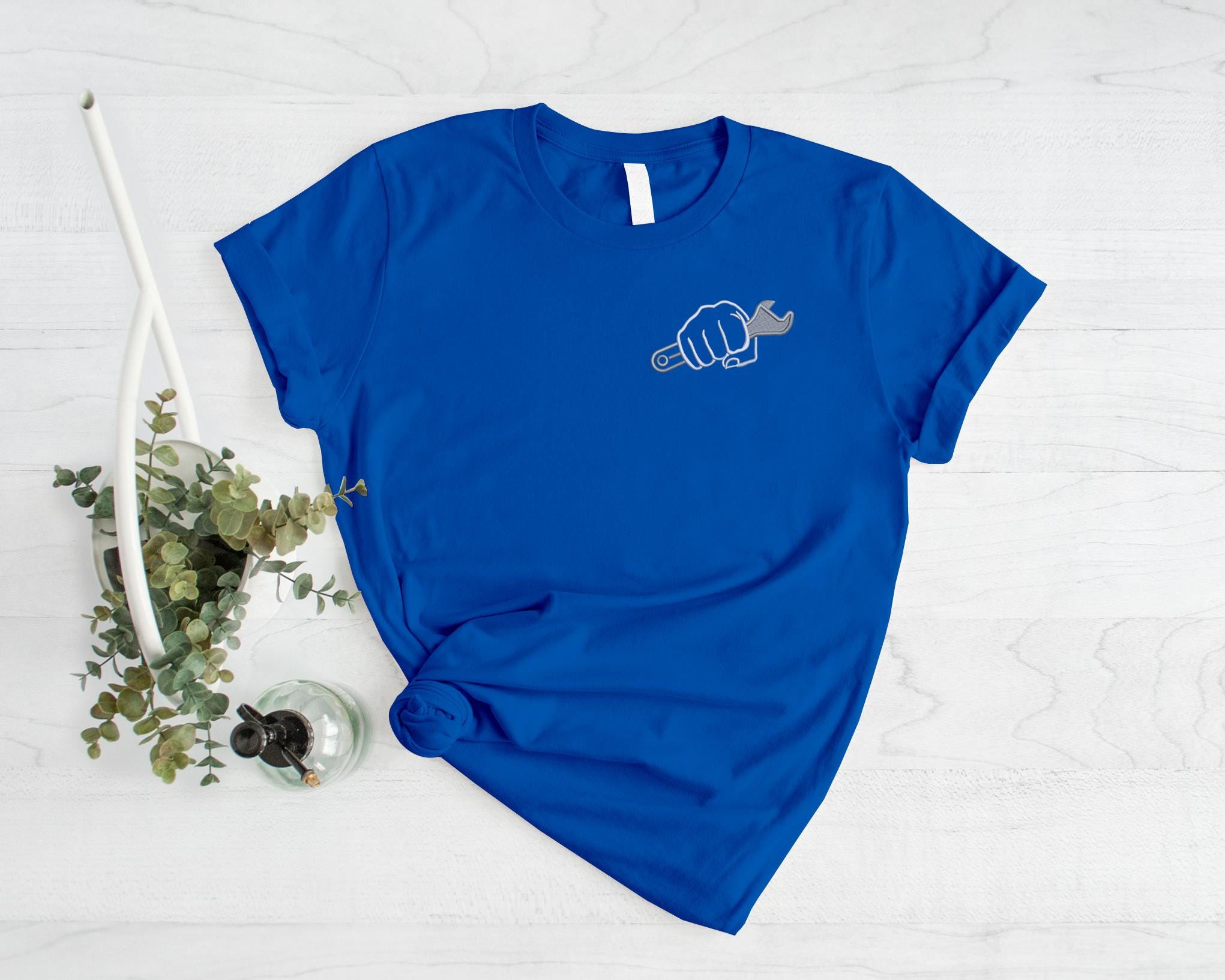 Personalised Embroidered T-shirt Custom Textquote On Left Brest Crewneck Design Matching Unisex Tees 100% Cotton Shirts Christmas Gifts