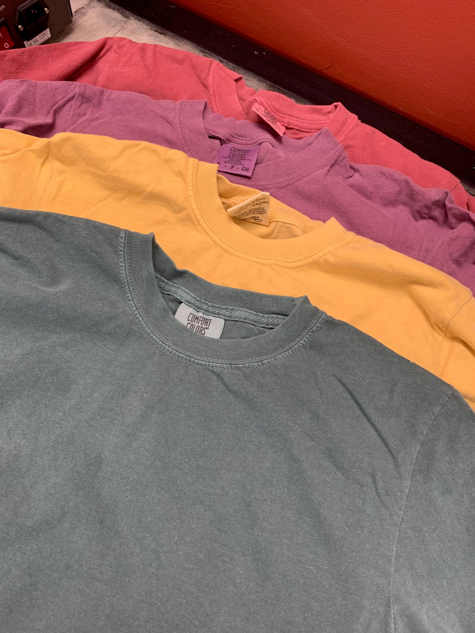 Custom Text Embroidered T-shirt - T-shirt Embroidered - Embroidered Tee - Gift Tee - Personalized Tshirt