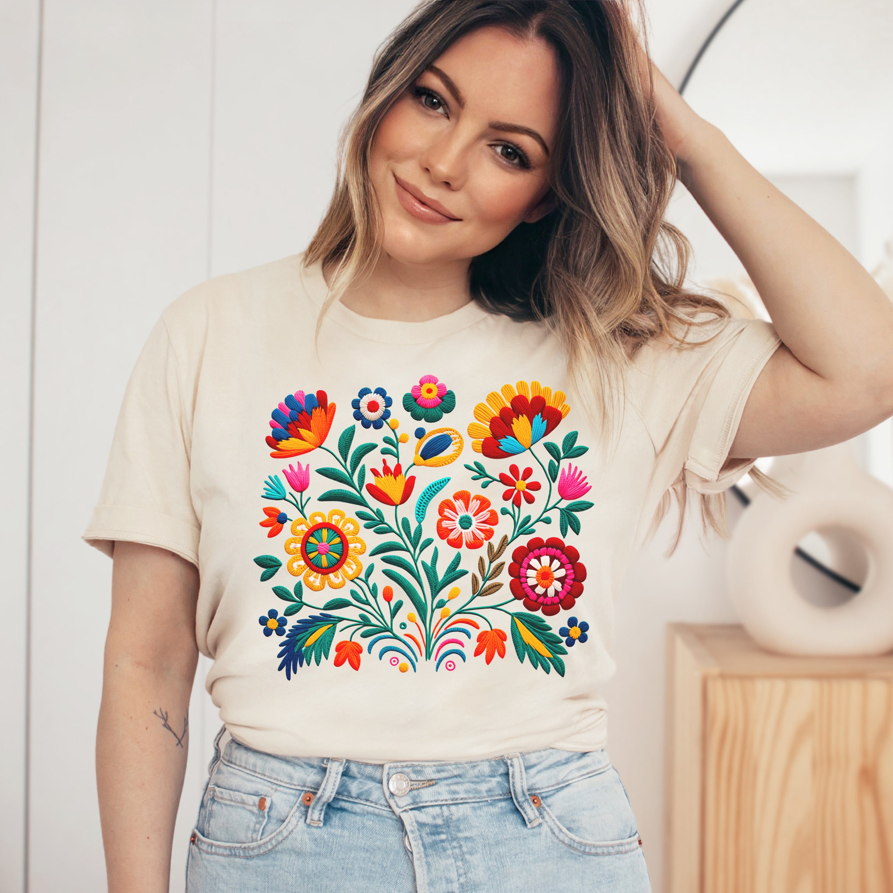 Mexican Folklore Flower Tshirt Floral T-shirt Flower Lover Shirt Mom Gift Mexican Embroidery Flower Print Regalo Para Madre