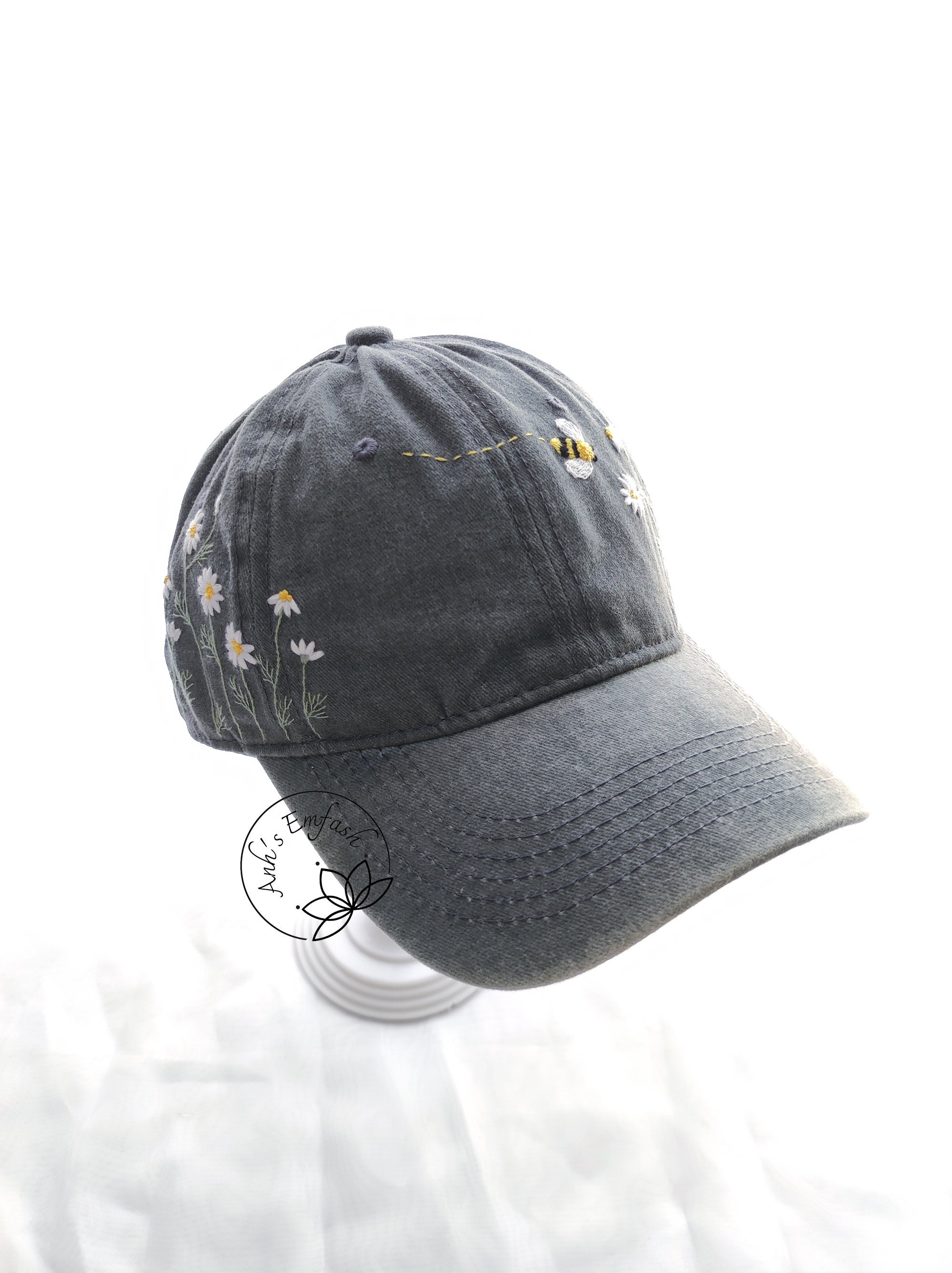 Hand Embroidery Daisy And Bee Hat Floral Denim Cap Baseball Cap Embroidered Flower Cap Vintage Hat For Woman Ready For Shipping
