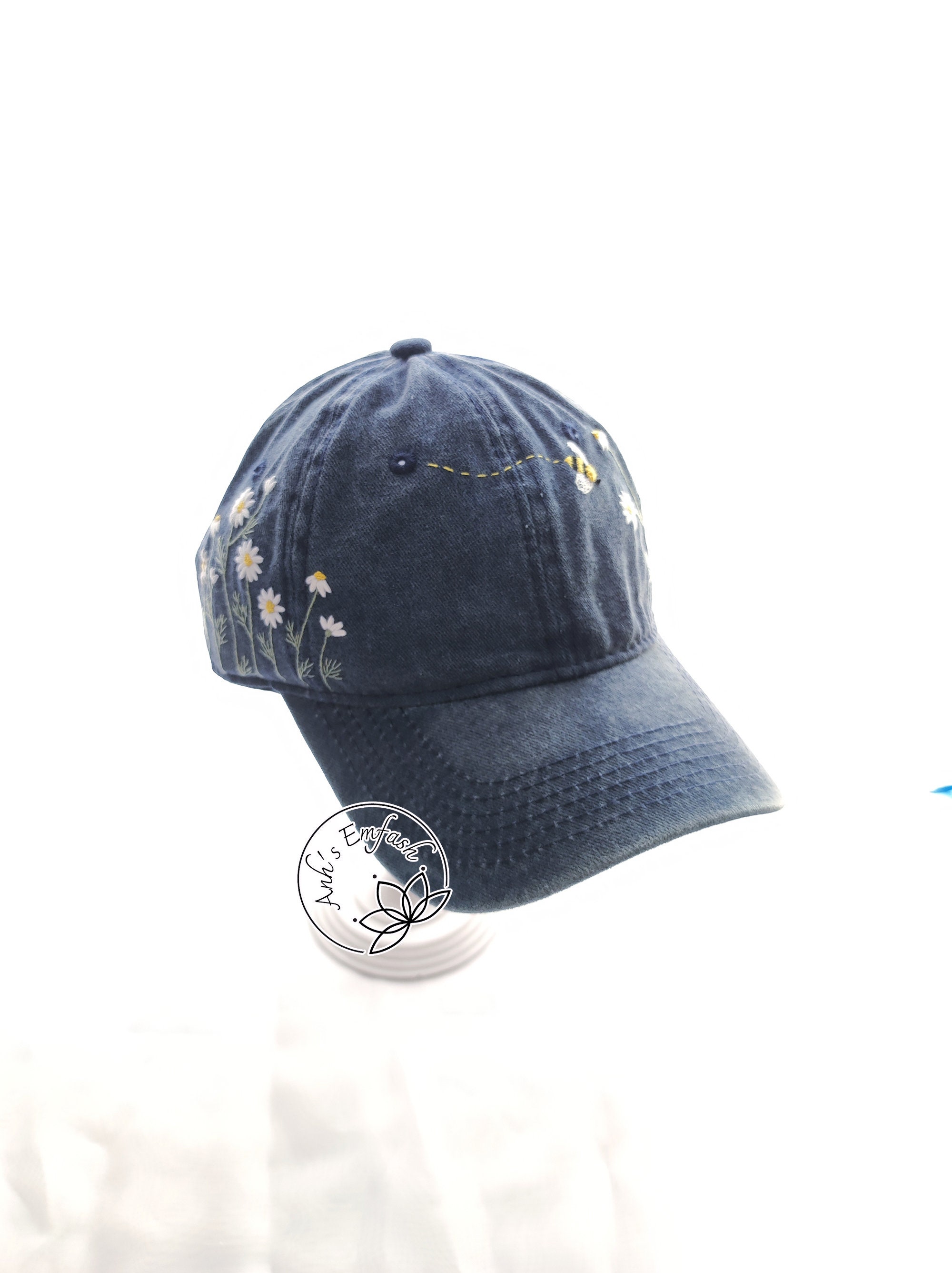 Hand Embroidery Daisy And Bee Hat Floral Denim Cap Baseball Cap Embroidered Flower Cap Vintage Hat For Woman Ready For Shipping