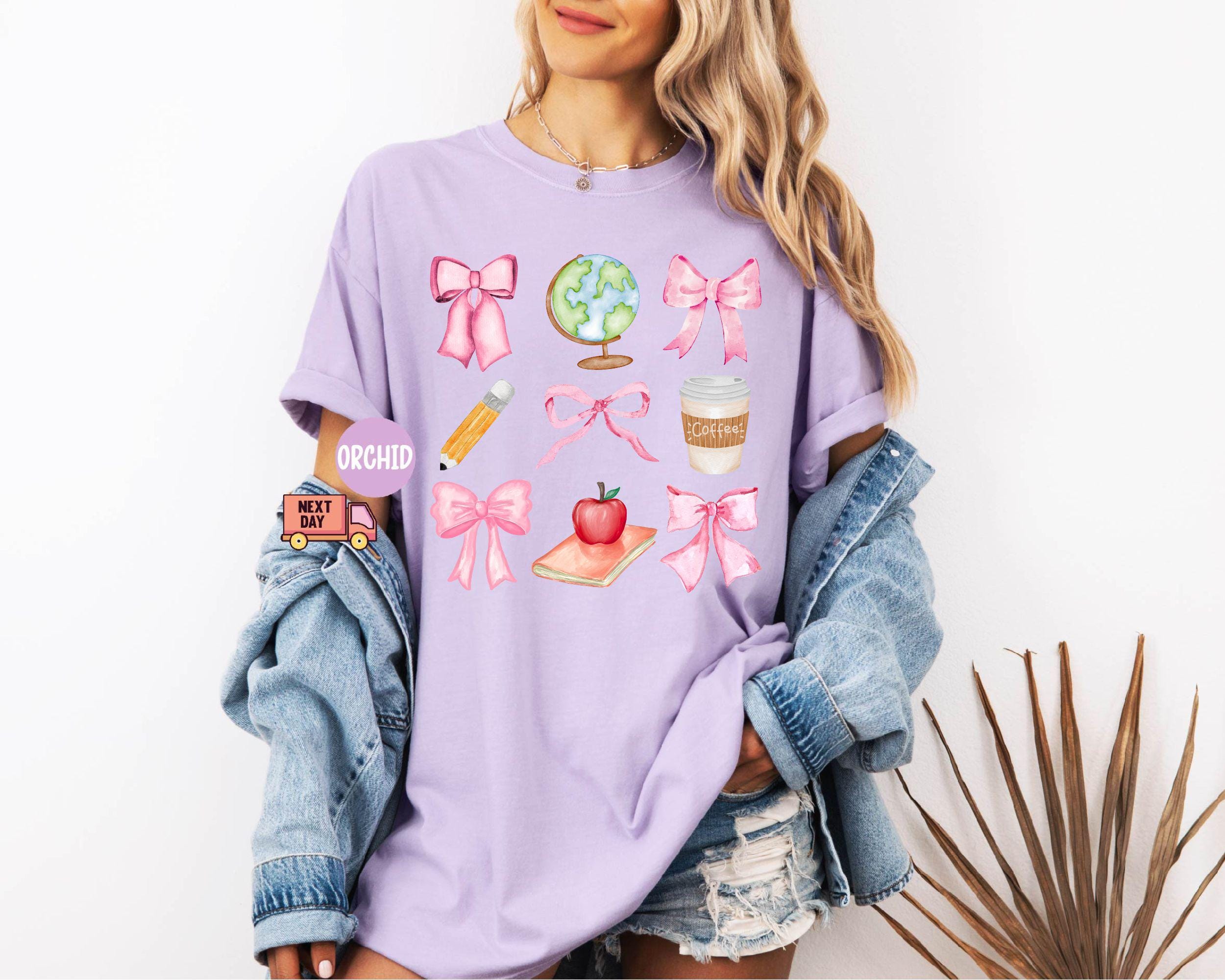 Comfort Colorscustom Teacher T-shirt With Pink Bows Coquette Crewneck Back To School Shirtmrs Teacher Appreciation Gift Preppy Teach Tee