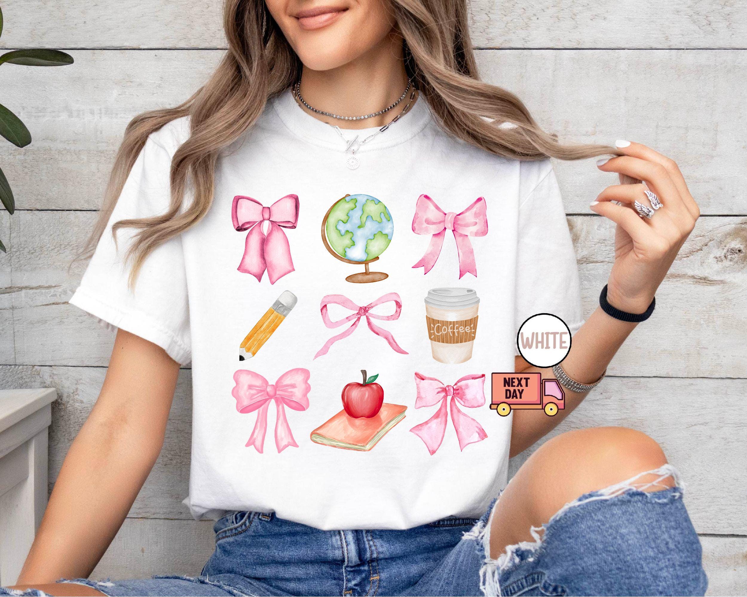 Comfort Colorscustom Teacher T-shirt With Pink Bows Coquette Crewneck Back To School Shirtmrs Teacher Appreciation Gift Preppy Teach Tee