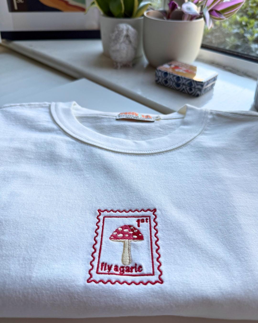 White Embroidered Fly Agaric Mushroom T-shirt 100% Cotton 300gsm Oversized Unisex T-shirt Minimal Embroidered Stamp Design Gift Idea