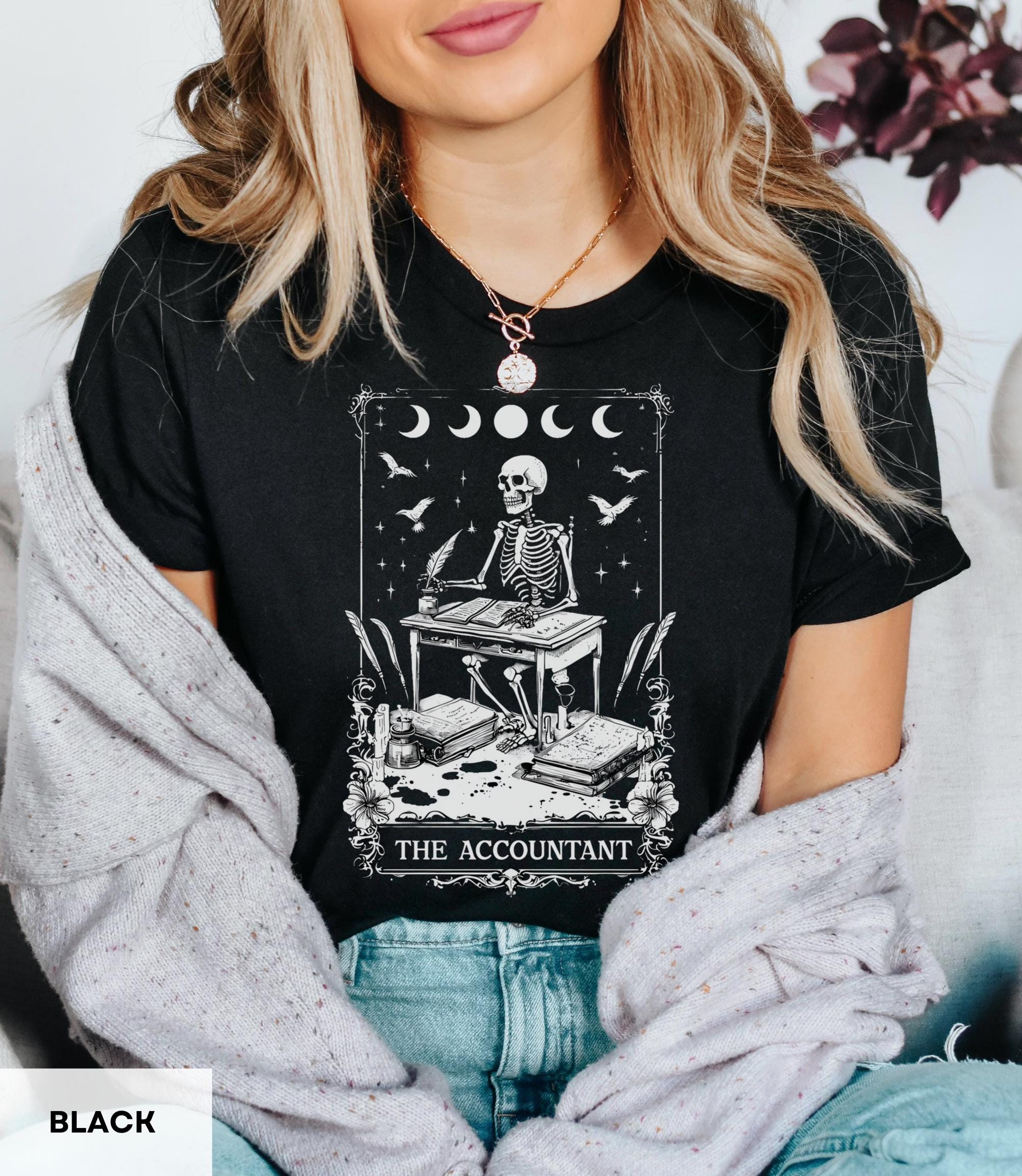 Tarot Card Drawing The Accountant T-shirt Short Sleeve Tee Unisex Shirt Accounting Gift Finance Apparel