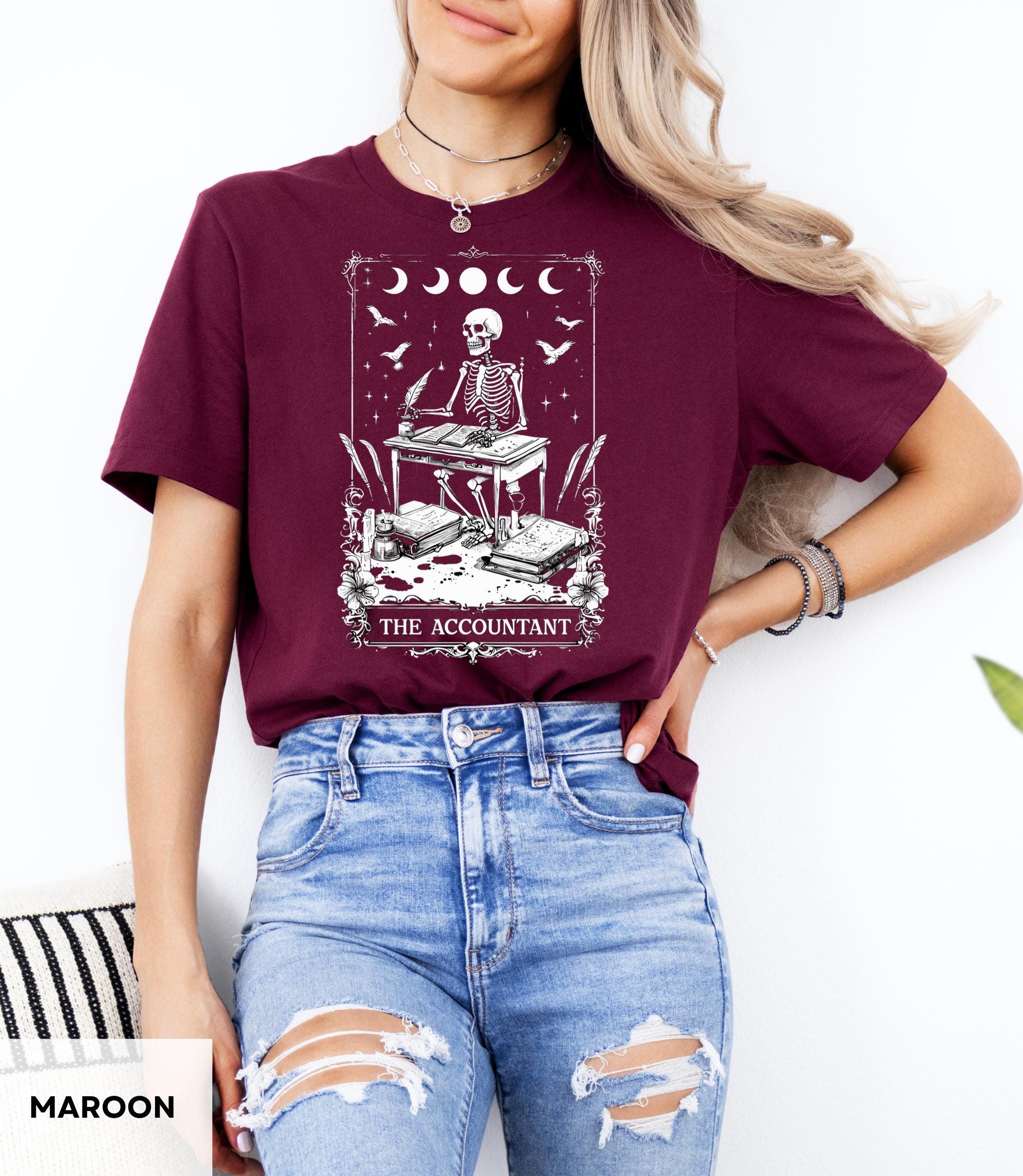 Tarot Card Drawing The Accountant T-shirt Short Sleeve Tee Unisex Shirt Accounting Gift Finance Apparel