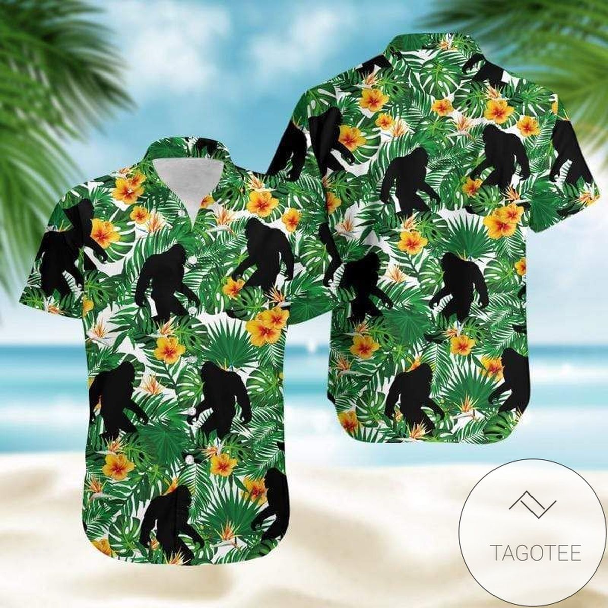 Bigfoot Tropical Hawaiian Graphic Print Short Sleeve Hawaiian Casual Shirt