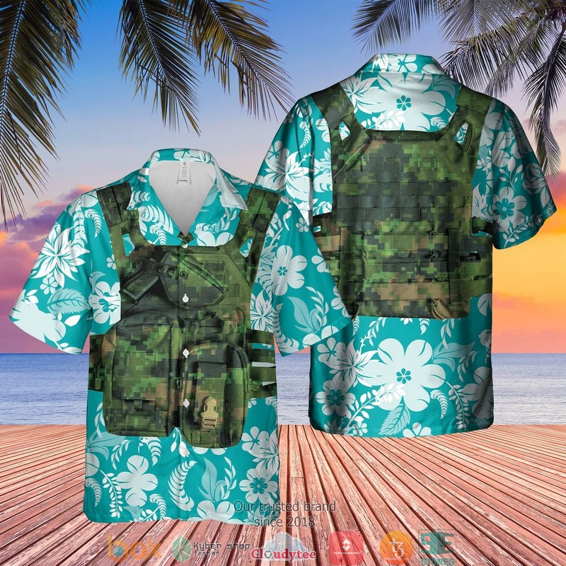 Canadian Army Two Soldiers Short Sleeve Hawaiian Shirt