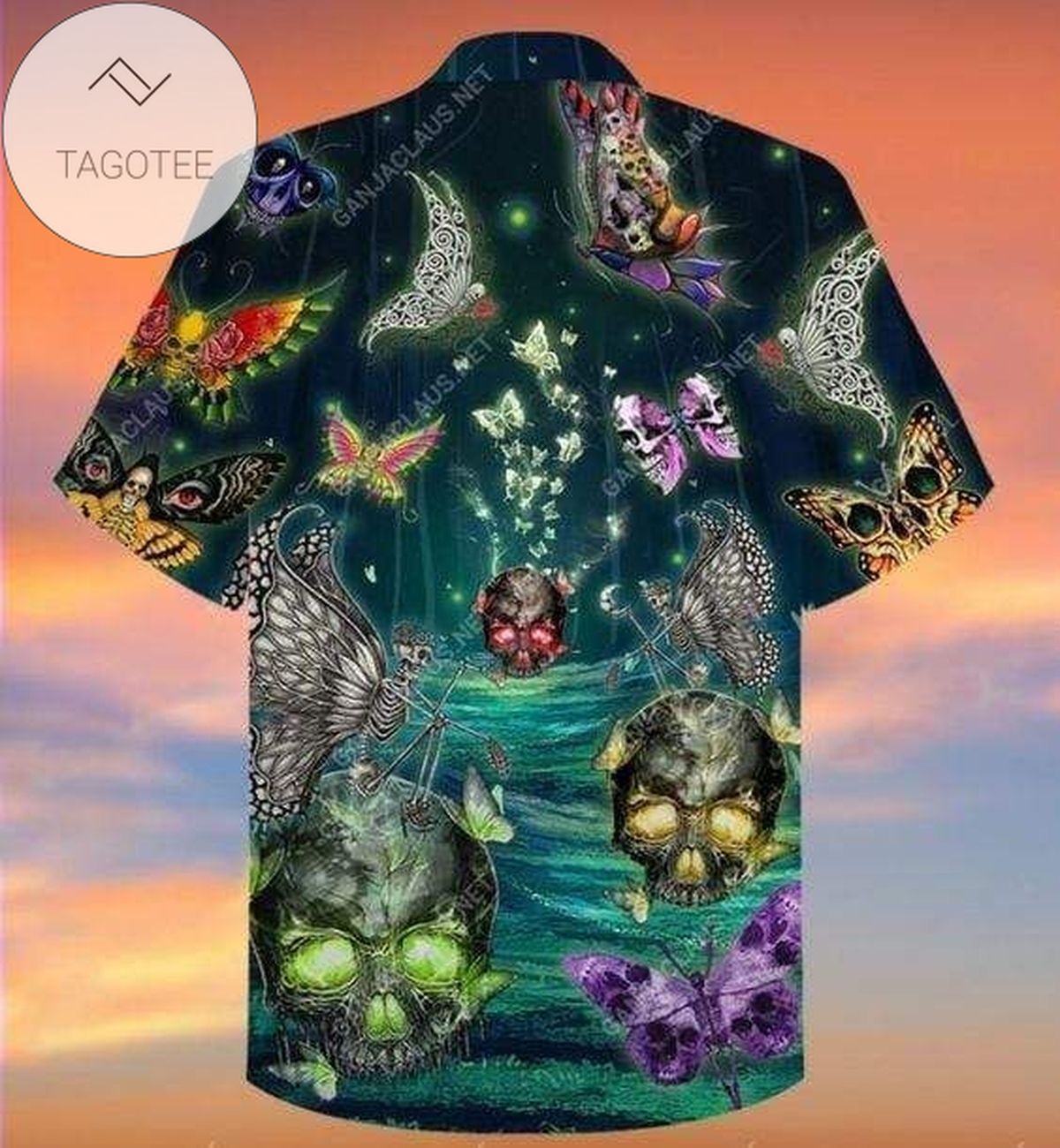 Cover Your Body With Amazing 2022 Authentic Hawaiian Shirts Christmas Tree Bigfoot