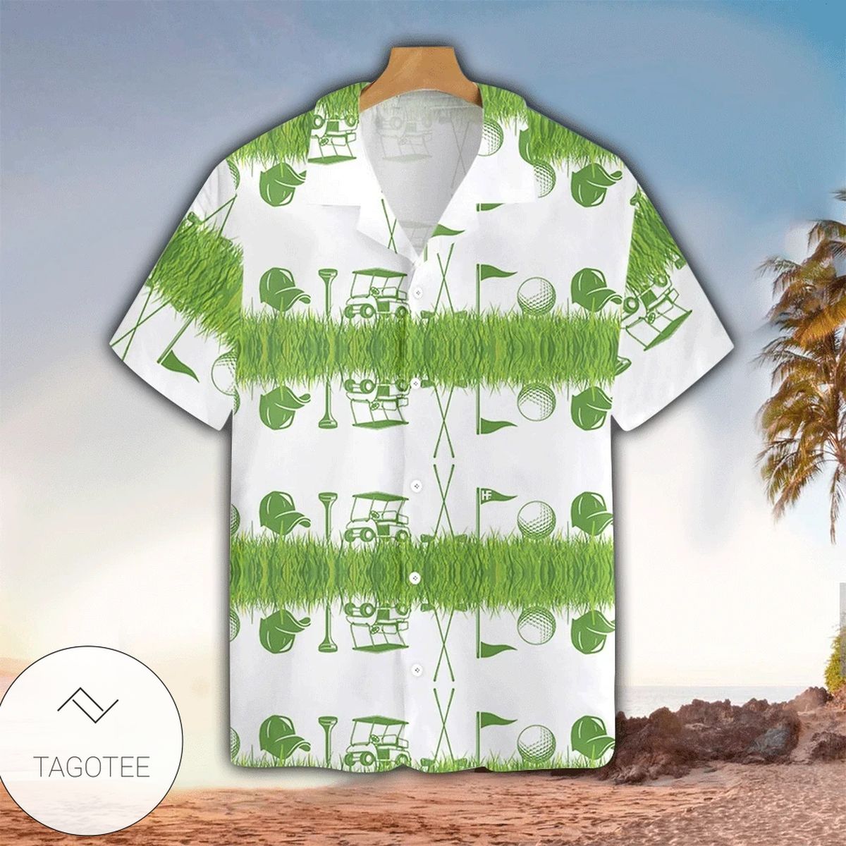 Golf Life Is Full Of Important Choices For Men And Women Graphic Print Short Sleeve Hawaiian Casual Shirt