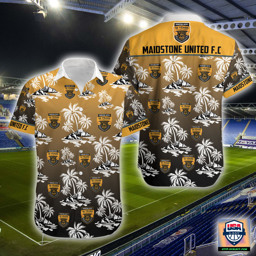 Maidenhead United F.C Hawaiian Shirt