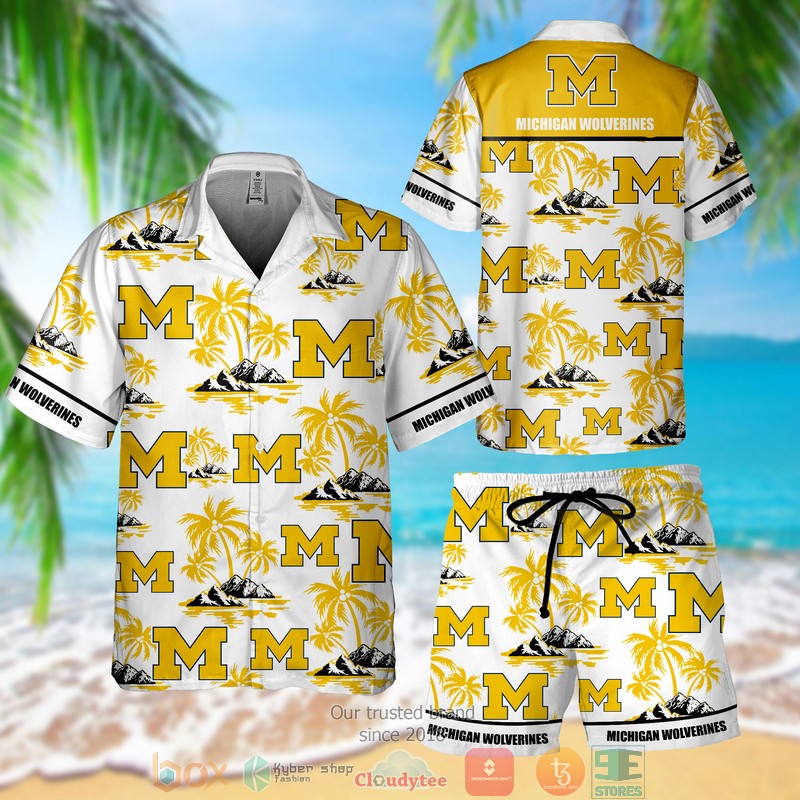 Mickey And Friends Mouse Ears Disney Short Sleeve Hawaiian shirt