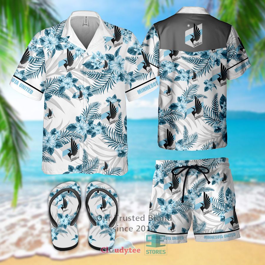 Minnesota Twins Tommy Bahama Jungle Shade Silk Camp Navy Hawaiian Shirt