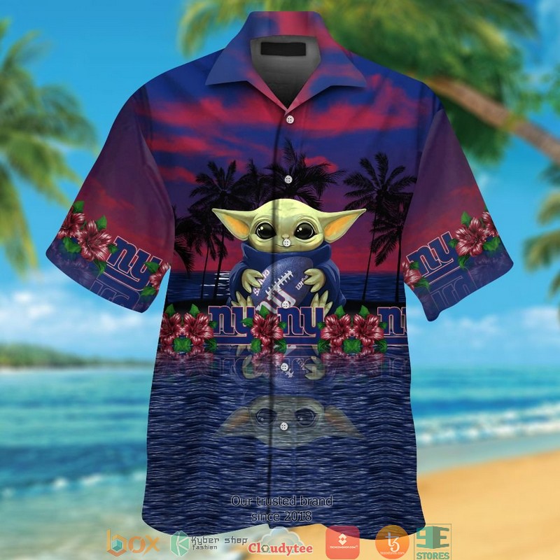 New York Giants Baby Yoda Ocean Hawaiian Shirt