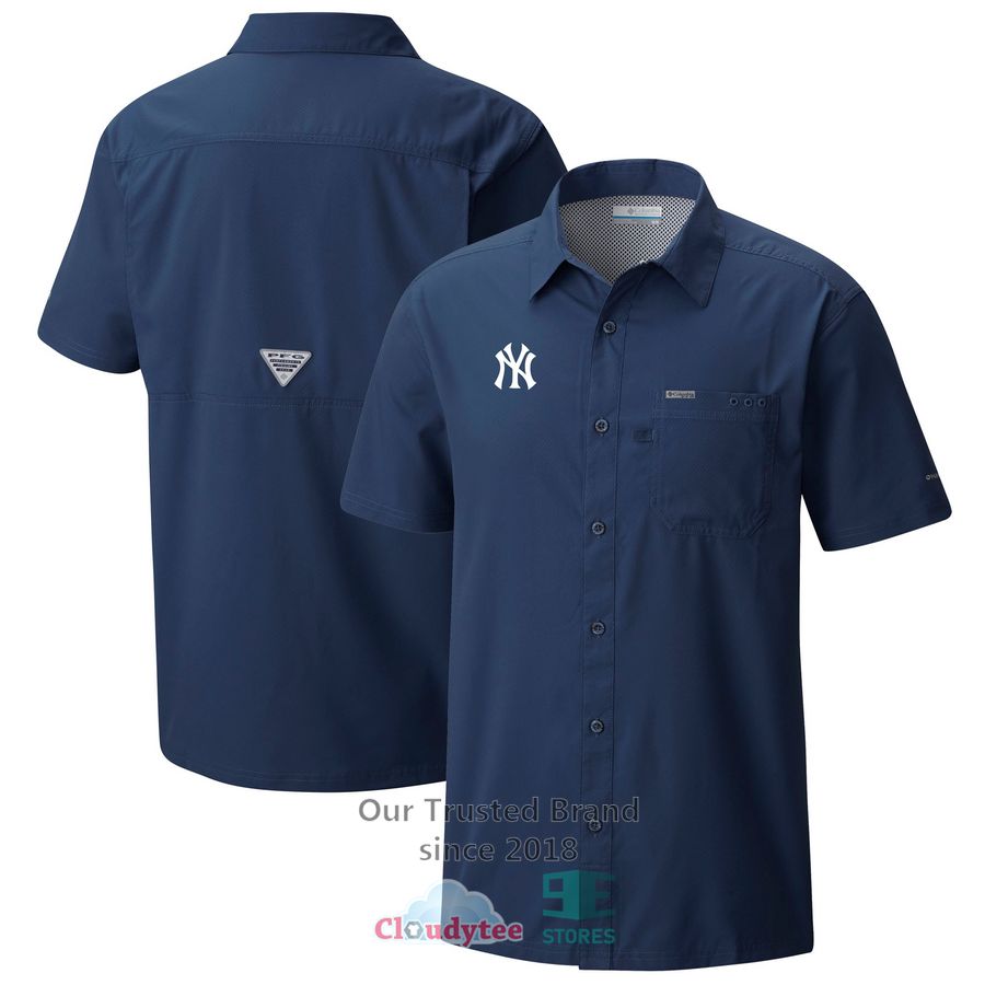 New York Yankees Reyn Spooner Button-Up Hawaiian Shirt