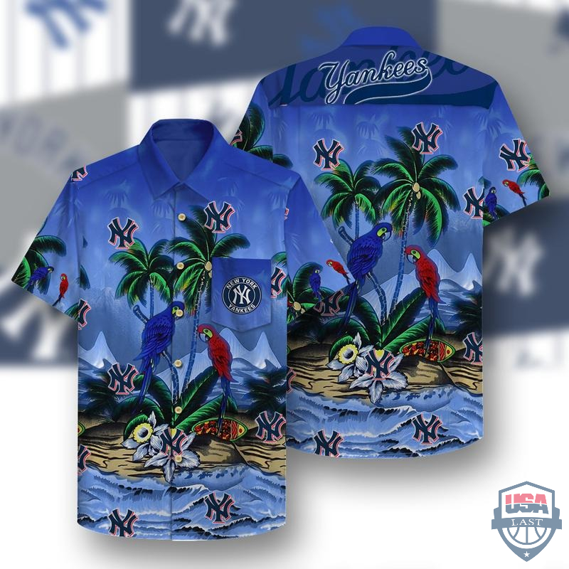 New York Yankees Hawaiian Shirt Beach Short And Flip Flops