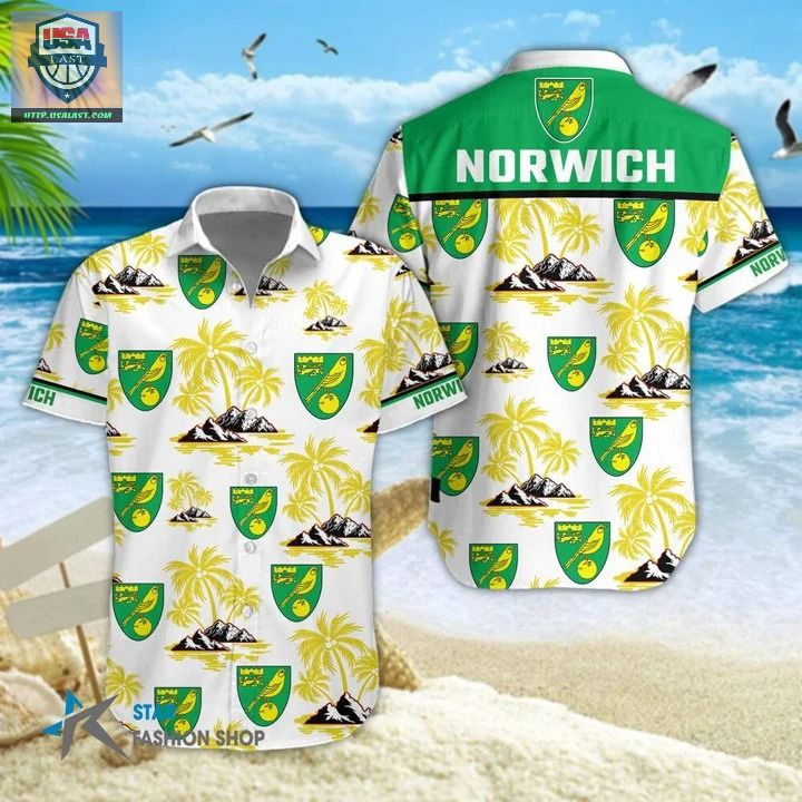 Notre Dame Fighting Irish Hibiscus Hawaiian Shirt Beach Short