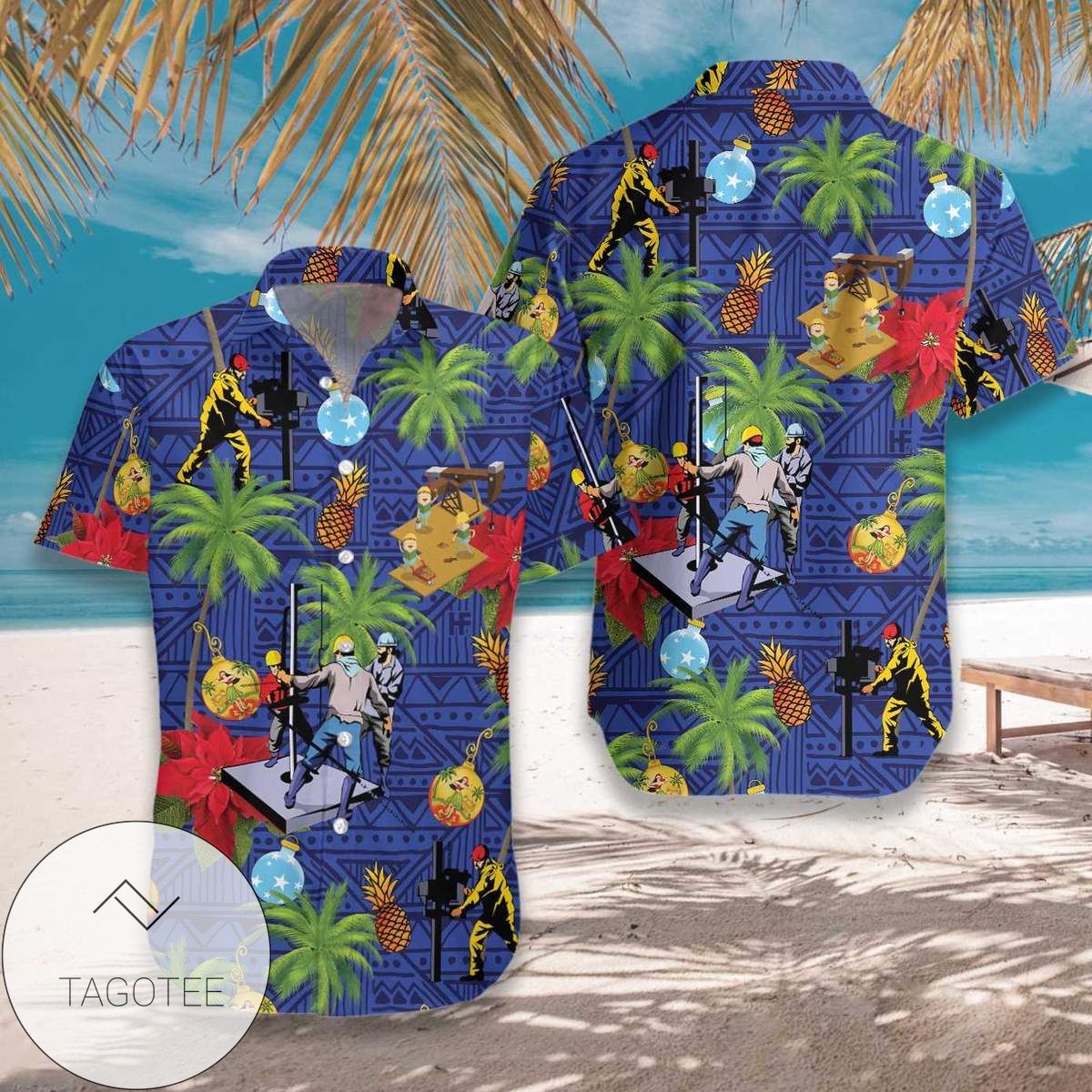 Oilfield Pineapple Seamless Pattern Hawaiian Graphic Print Short Sleeve Hawaiian Shirt