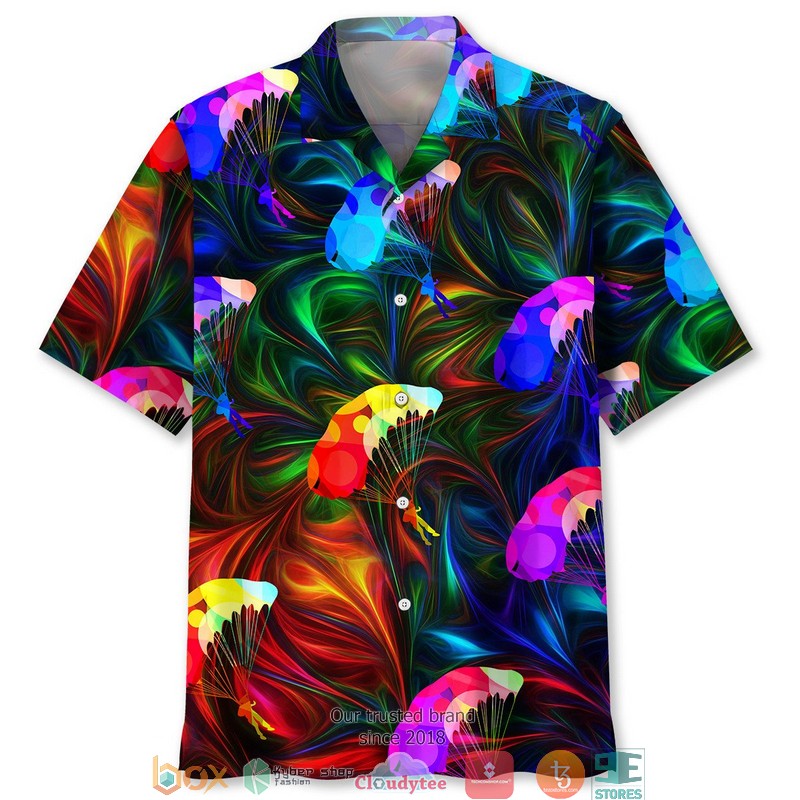 Skydiving Kelly Green Hawaiian Shirt