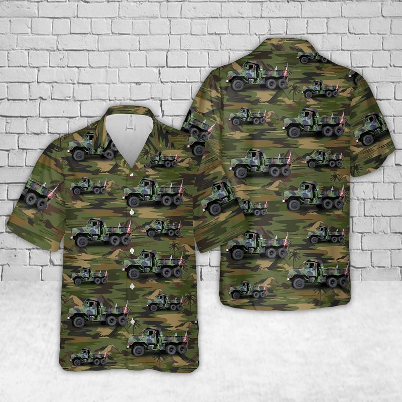 US Army M4 Sherman Christmas Hawaiian Shirt