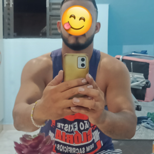 O conteúdo que vais te fazer gozar muito....1 vídeo e 5 fotos pra te deixar louca