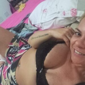 Videozinho de casal começando com oral delicioso