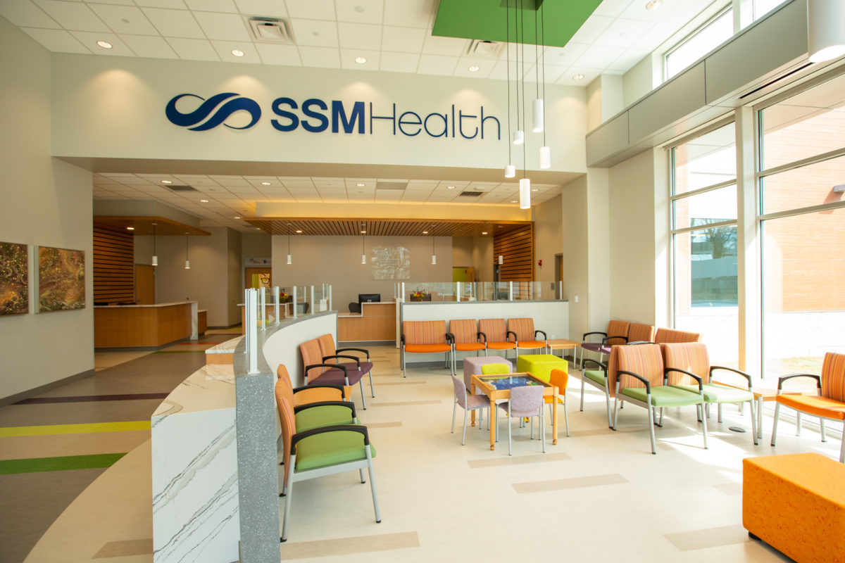 Lobby in SSM Health Cardinal Glennon Pediatric Specialty Clinic