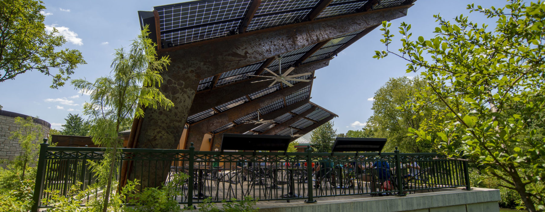 Side Image of the St. Louis Zoo Solar Canopy