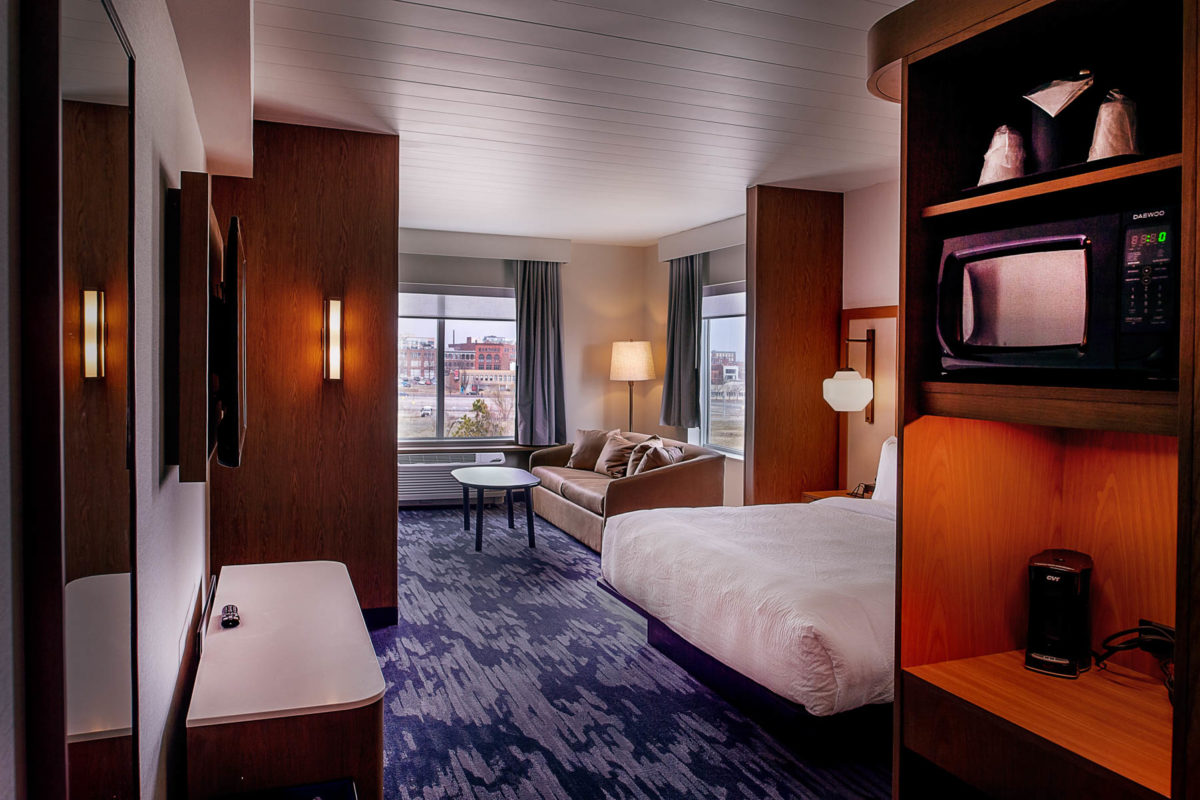 Fairfield Inn & Suites One Bed Room