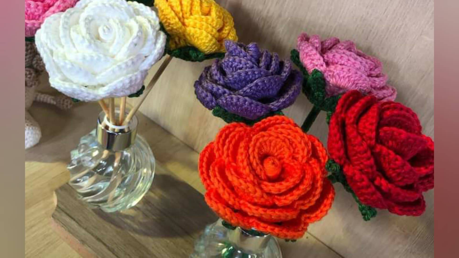 Dia das Mães: Rosa em Crochê Faça Você Mesmo