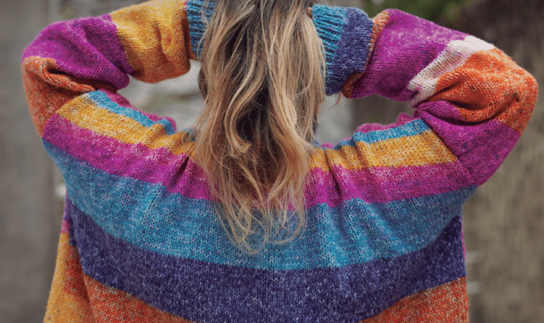 Casaco de tricô em listras coloridas - Moda Outono / Inverno