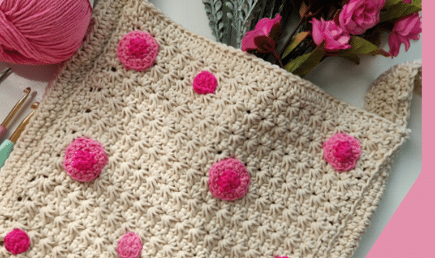 Bolsa de crochê Outubro Rosa