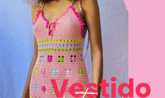 Vestido Longo de Crochê Rosa