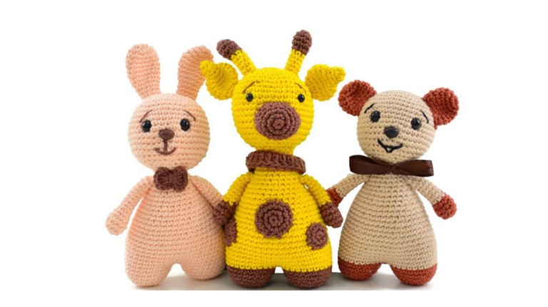 Receita de Trio Amigurumis de Crochê: Adoráveis Companheiros para Encantar Seu Dia