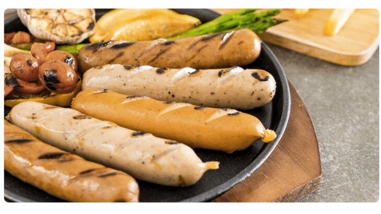 Deliciosa e saudável: aprenda a fazer linguiça fit de frango em casa