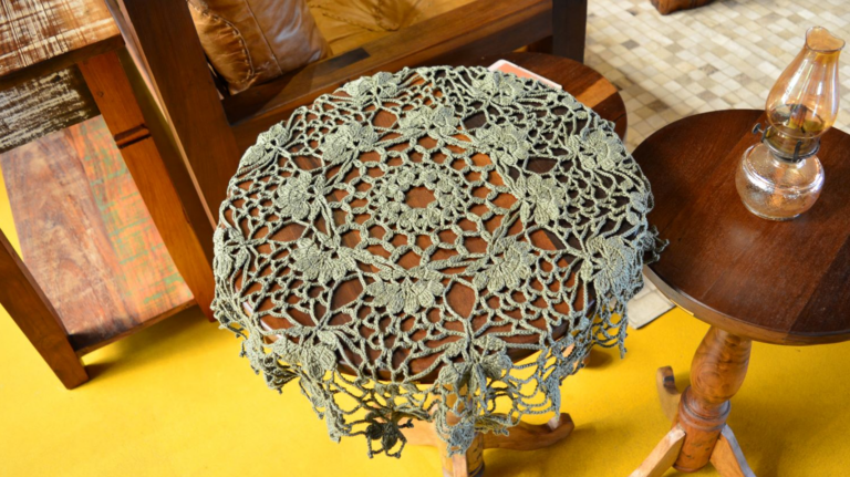 Receita Toalha de Mesa de Crochê Redonda Musgo: Um Toque de Elegância Natural