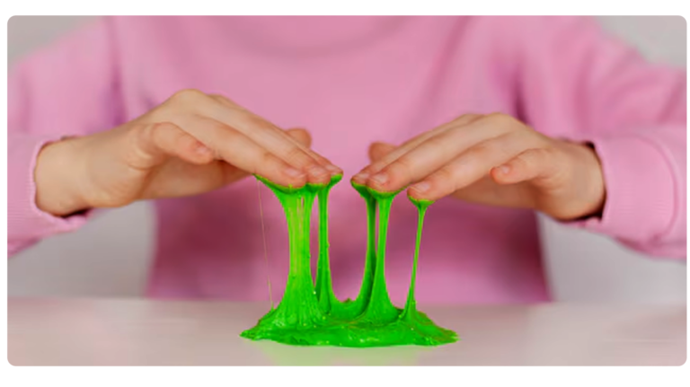Aprenda a Fazer Slime em Casa: Diversão para Todas as Idades!