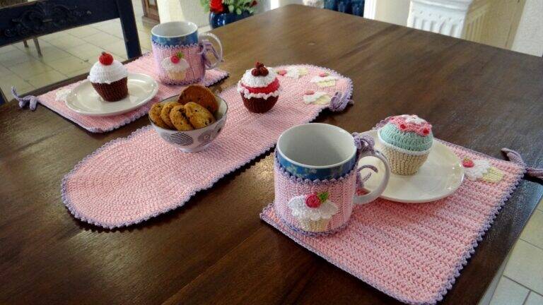 Conjunto de Mesa em Crochê: Sua Mesa Mais Fofa e Charmosa!