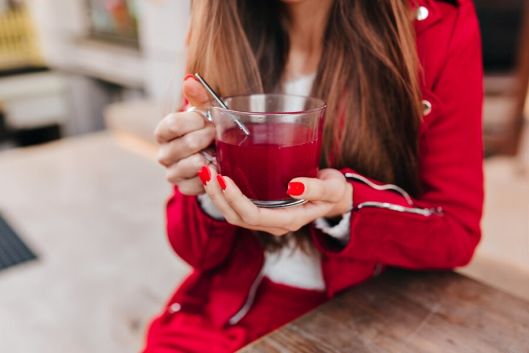 12 Receitas de Suco Detox para Secar Até o Natal!