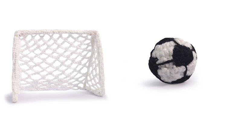 Trave e Bola em Amigurumi: A Magia do Futebol em Suas Mãos!