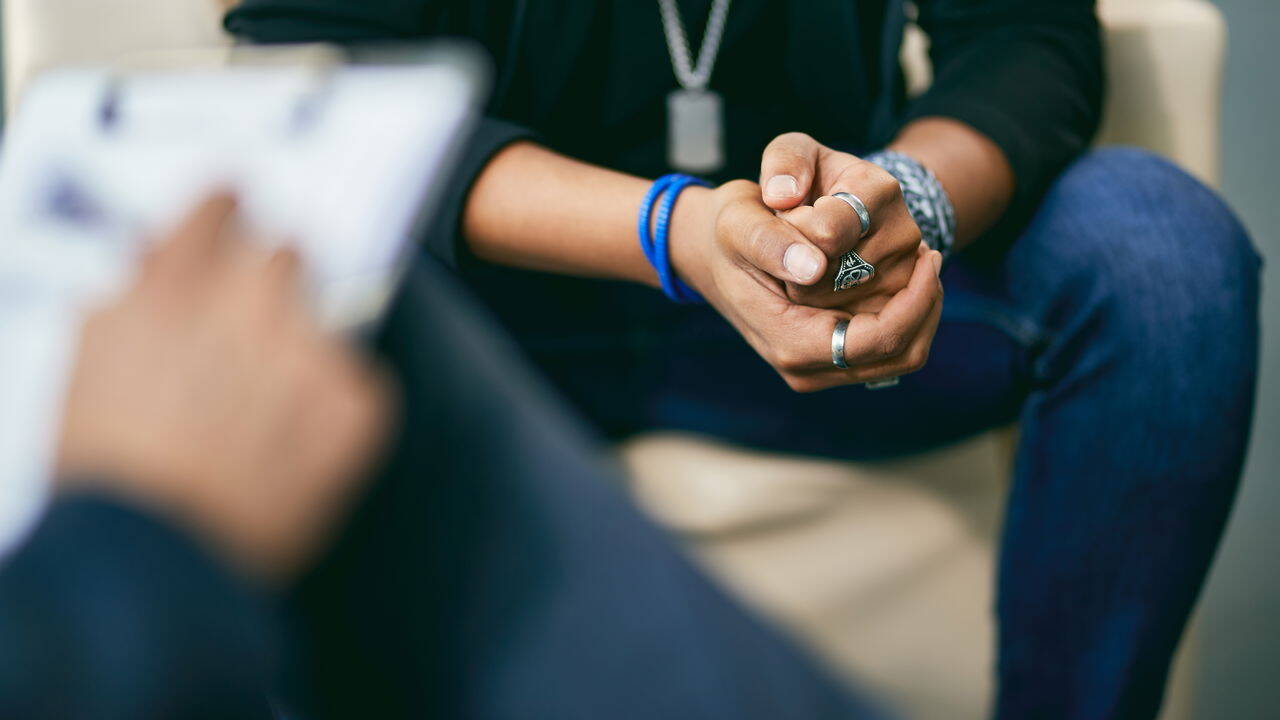 Você sabia que a terapia pode mudar sua vida? Descubra como fortalecer sua autoestima.
