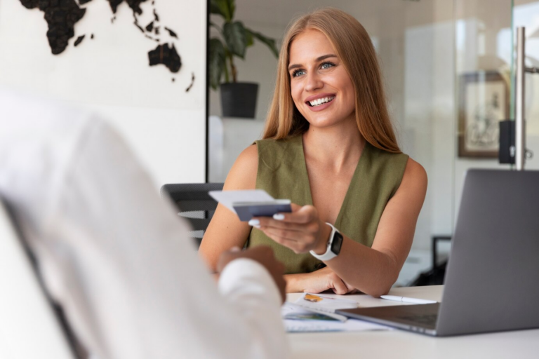 Melhor financiamento de veículos: compare taxas de bancos e financeiras!