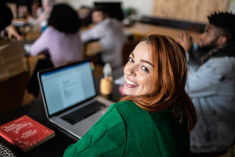 Plataforma Oferta Mais de 600 Cursos Gratuitos 100% Online!