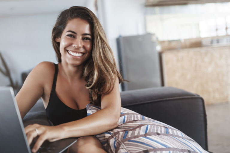 8 atitudes Poderosas que Toda Mulher Merece Adotar por si Mesma