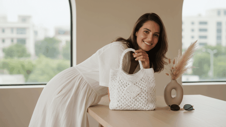 Bolsas de crochê elegantes que estão conquistando a moda do dia a dia em 2025!