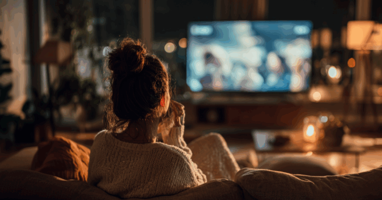 Imagem gerada por IA de mulher assistindo séries emocionantes na TV