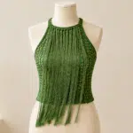 Blusa Ipê em crochê verde com ponto vazado e franjas