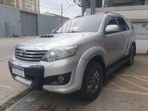 HILUX SW4 3.0 SRV 4X4 7 LUGARES 16V TURBO INTERCOOLER