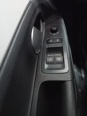 VOLKSWAGEN/UP 1.0 MPI MOVE UP 12V 2016
